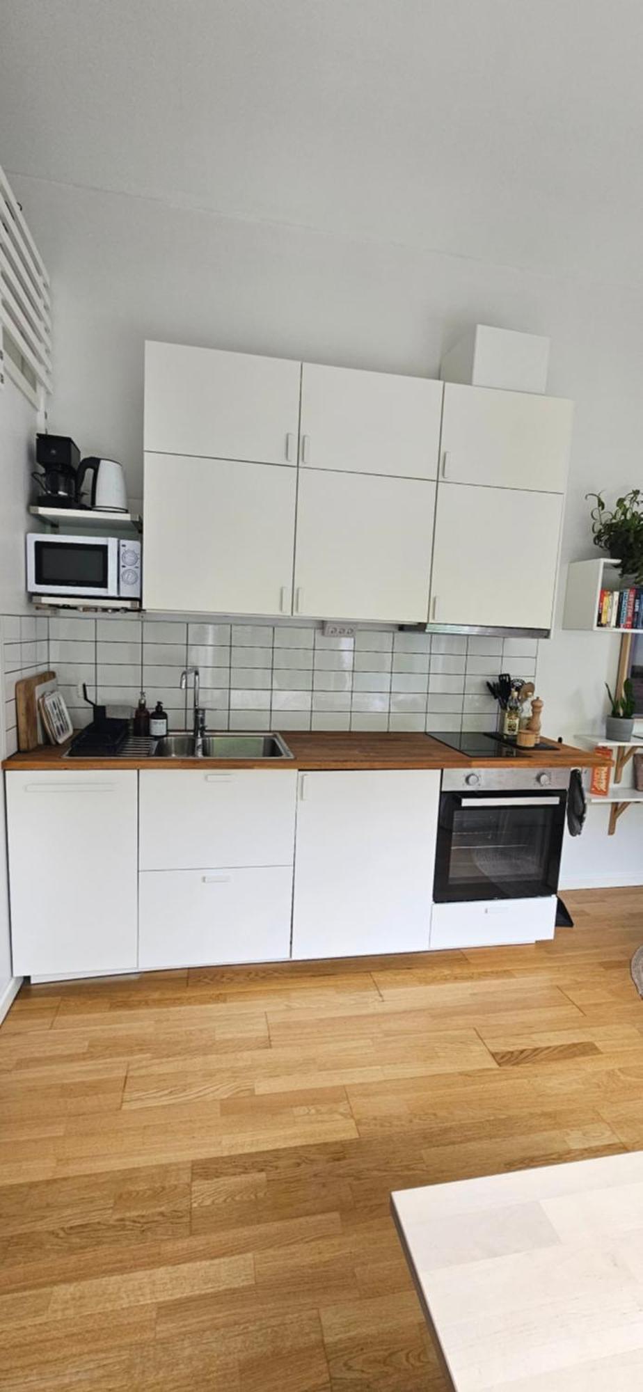 Tiny Grey House With Loft, 15 Min From City Center Gothenburg Bagian luar foto